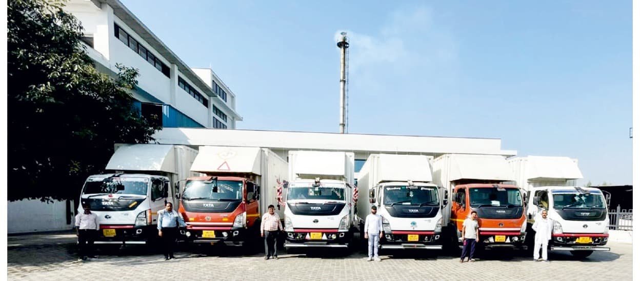 Sampuran Packaging's covered container fleet for supply of boxes